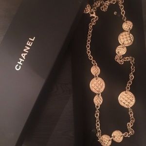 NWB Auth Chanel Gold Coin Medallion Necklace Belt